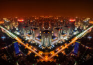 「まるで年末」の緊急集会