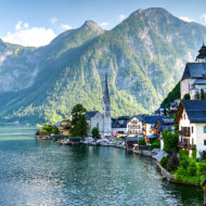 ポイントとなる「維新」