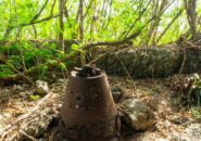 瓦礫と共に残る砲座